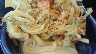 かき揚げうどんをがっつり食べたいなら。