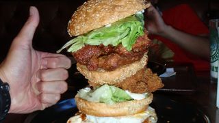 フトッチョを超えた 函館山バーガー By 高級和牛の会のかい ラッキーピエロ 十字街銀座店のクチコミ フォートラベル フトッチョを超えた 函館山バーガー By 高級和牛の会のかい ラッキーピエロ 十字街銀座店のクチコミ フォートラベル