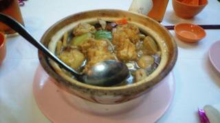 土鍋も、とても美味しいヒルマン・レストラン