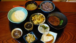 那覇料理がうまい店「いろは庭」