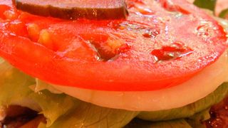 住宅街のグルメバーガー【フランクリン・アベニュー】