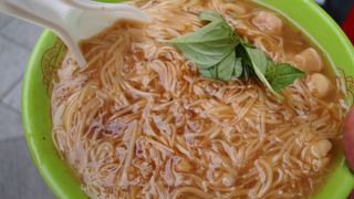 西門町で小腹が空いたら 阿宗麺線