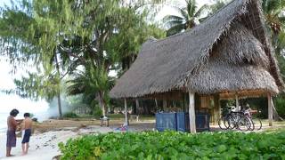 サイパン　新発見　マリンスポーツ　ビーチカウンター