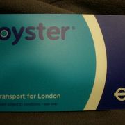 バス利用にはOyster Card が便利です