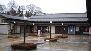 【道の駅：信州蔦木宿】温泉あり、りんご製品あり