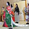 京の「有職故実」の伝統が香る女子の装束、時代祭の衣装の巻