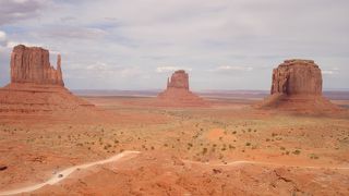 モニュメントバレー