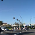 ディズニーまで横断歩道一本