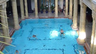 水着持参したほうがよいです