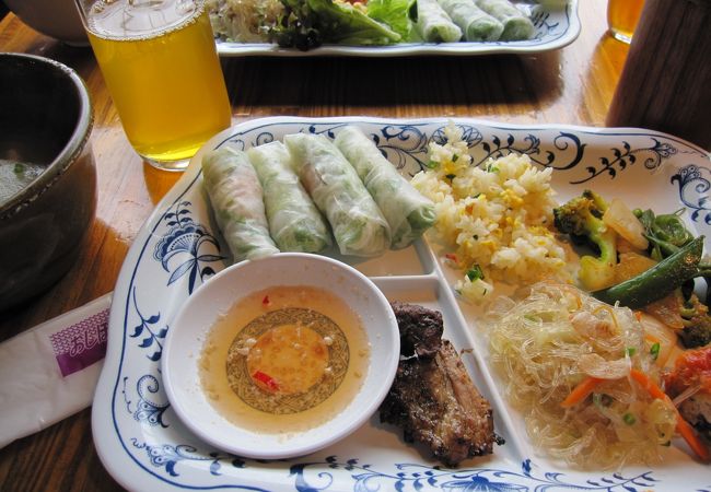 アジア屋台市場　ホイアン　新宿店 