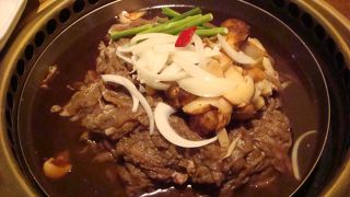 定番のソウル風プルコギ鍋のお店「プルコギブラドス（プルコギブラザーズ）」