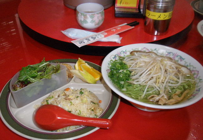 台湾料理のﾛ奥快餐（おこいさん）