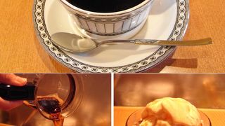 職人のような拘りの自家焙煎のコーヒーが嗜めます