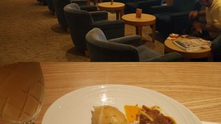 &#9992;クアラルンプール空港マレーシア航空「ゴールデンラウンジ」