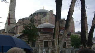 アヤ・ソフィアへ入るときの注意点