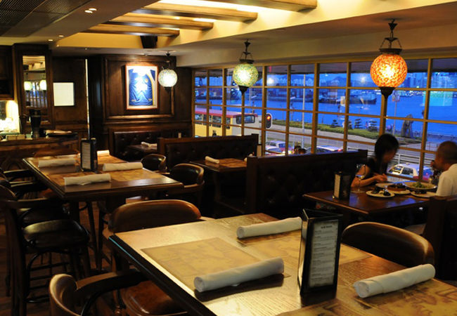 McLovin's Tavern