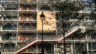 現代アートを気軽に楽しもう♪