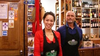 中央市場の日本人店員さん