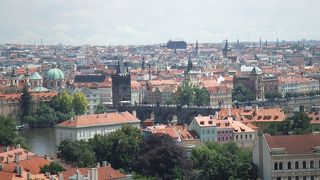 絶景かな、プラハ城からの眺め