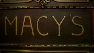 Macy's はNew York の典型的な百貨店
