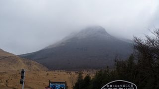 由布岳の雄姿を間近で見られる