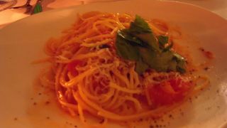 最近地元で人気というイタリアン「タオルミーナ」