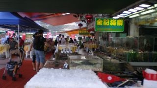 西貢：安心して注文できる海鮮店なら、全記海鮮菜館分店～カメラ小僧福山雅治と記念撮影