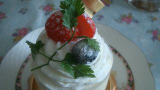 ピエールプレシュウズ　−　長久手のすてきなケーキ屋さん