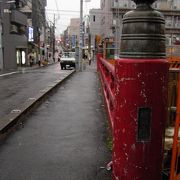 欄干が古風な中野新橋、神田川散策の巻