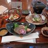 風呂は広くサウナ付き！食事もまあまあ．