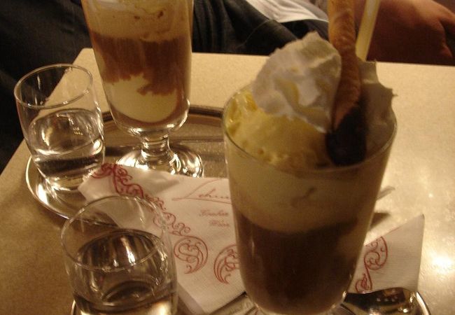 今は残念ながら閉店？便利な立地、カフェ・レーマン (Cafe Lehman)