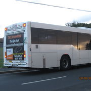 ホバート空港から市内のホテルへの巡回バス。