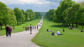 ウィンザー城へ行ったら、ロングウォークへもぜひ