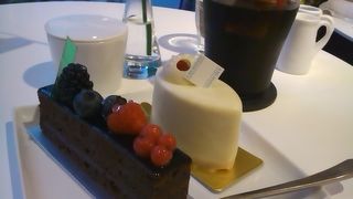 西荻の人気店「アテスウェイ」