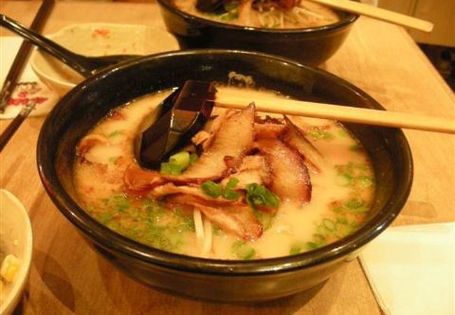 銅羅湾：香港で豚骨スープ味の日本のラーメンといえば～味千拉麺