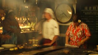 [ショアバード レストラン＆ビーチバー]BBQを楽しんですぐにビーチに出れる。