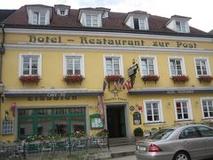 ホテル レストラン ツア ポスト 写真