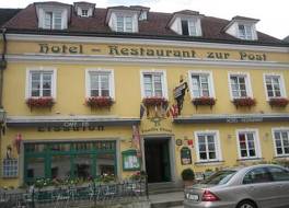 ホテル レストラン ツア ポスト 写真