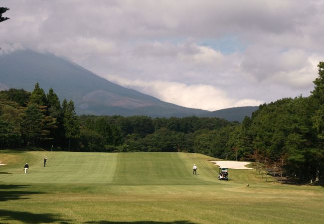 富士山が綺麗に見えるゴルフコース