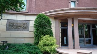 ルノアールの「舟遊びの昼食」