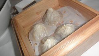 四川料理で小龍包！