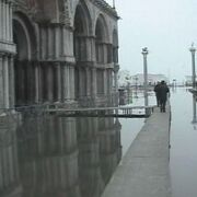 アクアアルタで、一面水に覆われたサン・マルコ広場！
