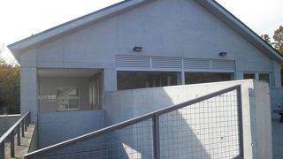 鉢形城公園の中にあります