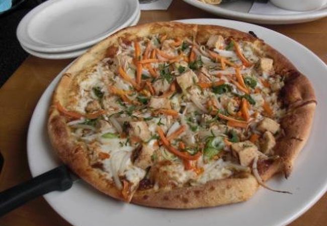 カリフォルニア ピザ キッチン (アラモアナ店)