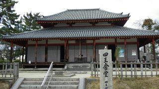 東大寺ほど有名ではありませんが...