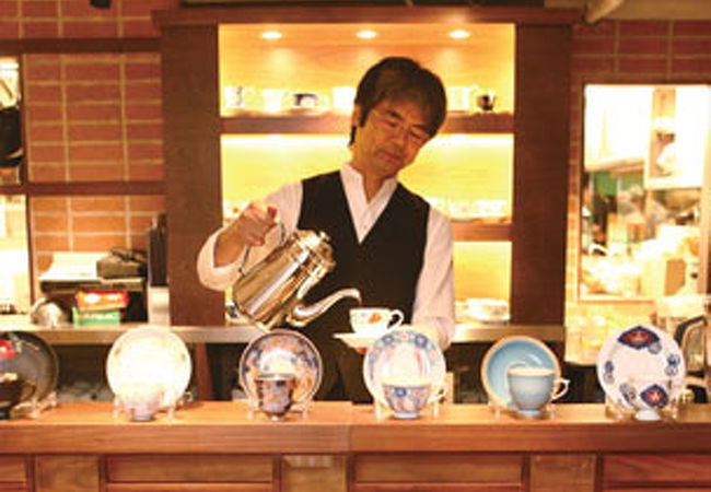 尖沙咀：重慶大廈地下に開店、本格的な日本式コーヒー～岡田珈琲