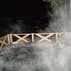 露天風呂から煌めく夜景を堪能出来ます。