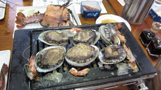 新鮮！豪快！残酷！そして美味！「海女料理」