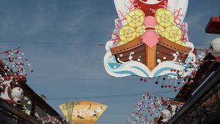 お正月飾りを見ながら歩く仲見世通り、お正月の浅草寺が好き！の巻