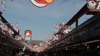 お正月飾りを見ながら歩く仲見世通り、お正月の浅草寺が好き！の巻